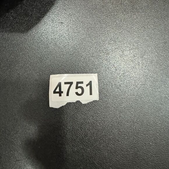 Madewell Jean Shorts Womens Size 26 Washed Black Mid Rise Stretch Denim Cuffed - Picture 9 of 9